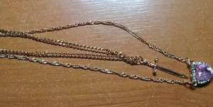 Crimson Vow Necklace photo review